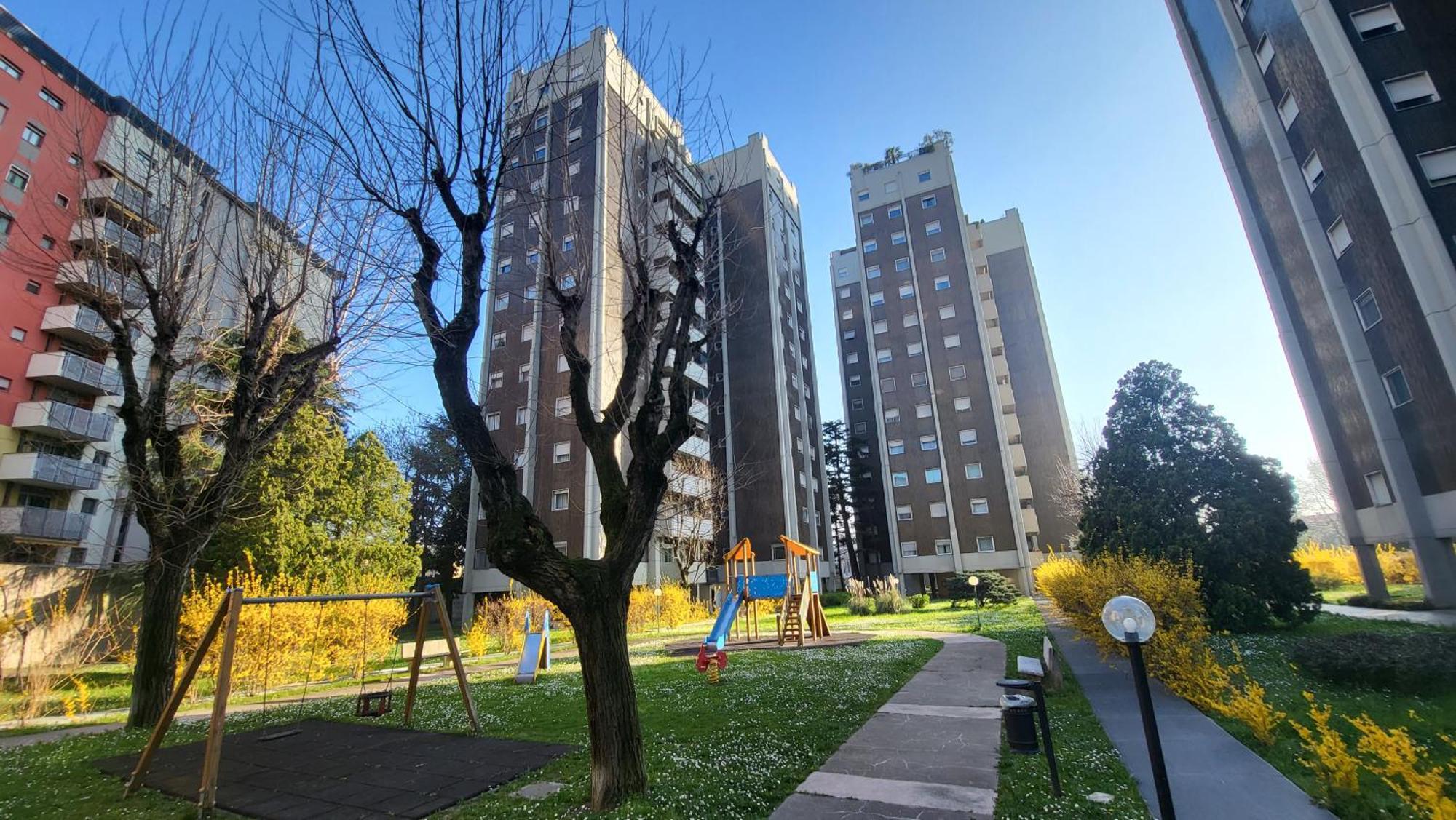 Toma Apartment Trilocale Moderno Per Max 6 Persone Milan Exterior photo