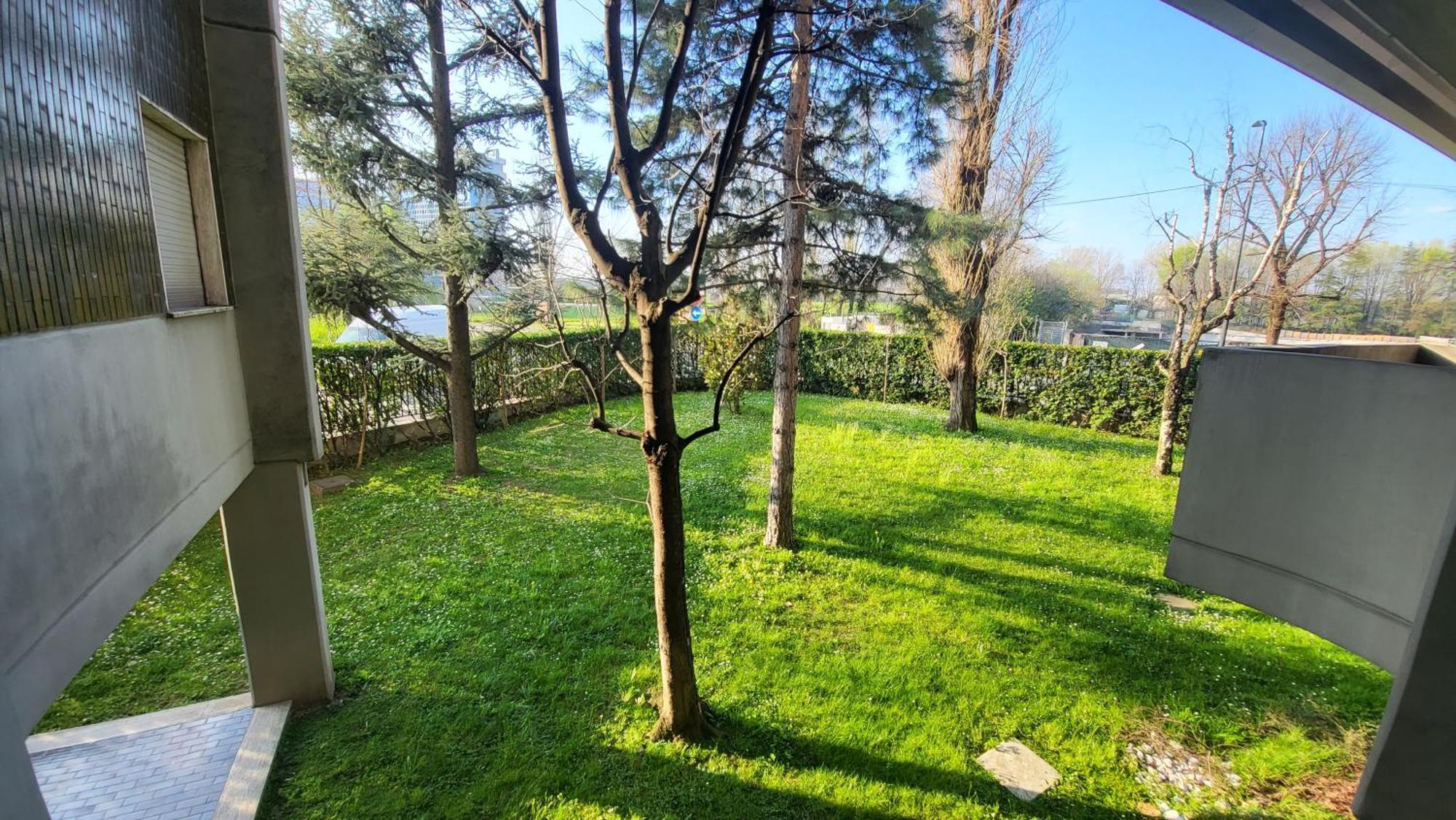 Toma Apartment Trilocale Moderno Per Max 6 Persone Milan Exterior photo